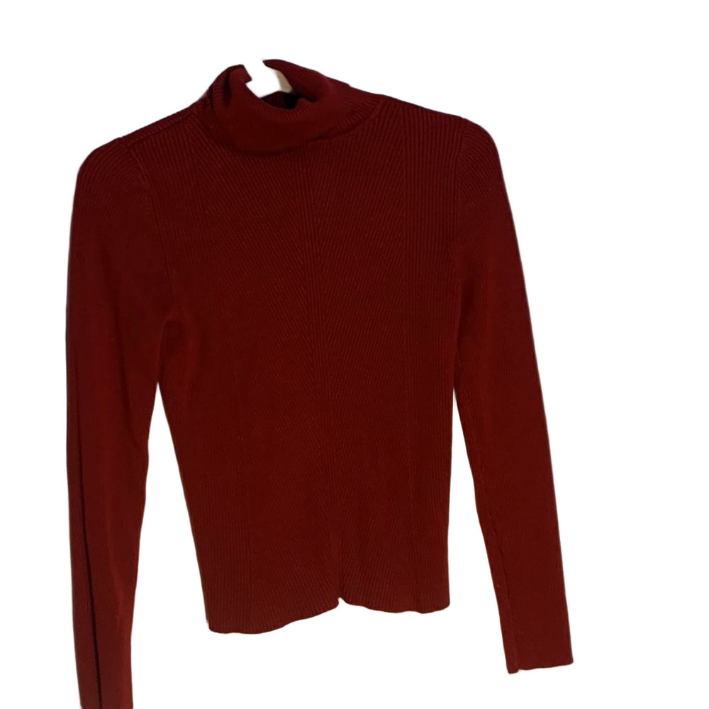Hilliard & Hanson Red Tutttle Neck Size M